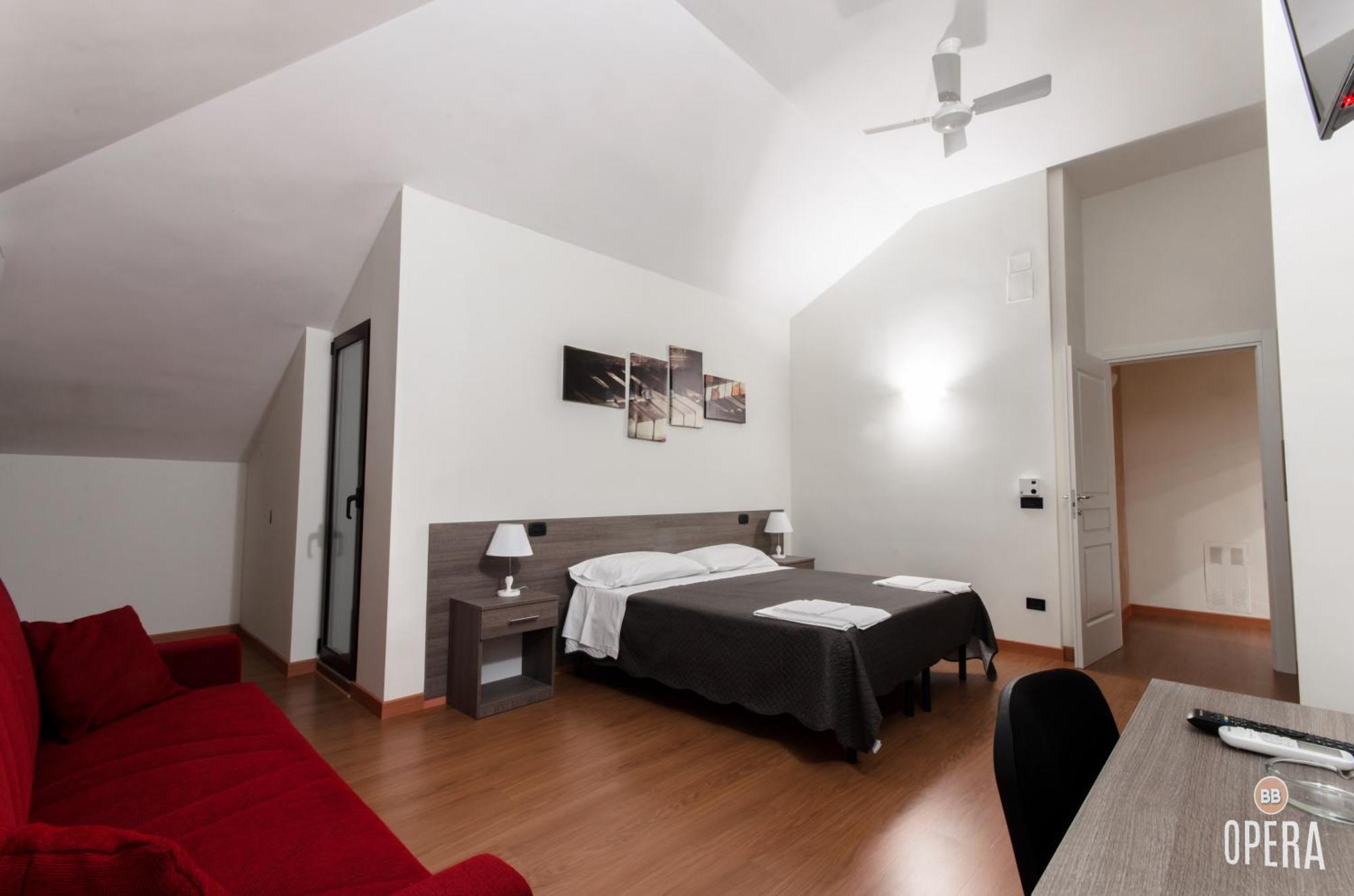 Opera Bed & Breakfast